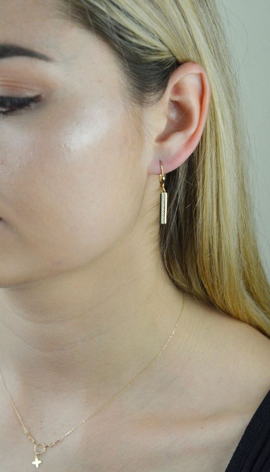 Złote kolczyki 585 prostokątne blaszki z cyrkonią KL 11283.jpg